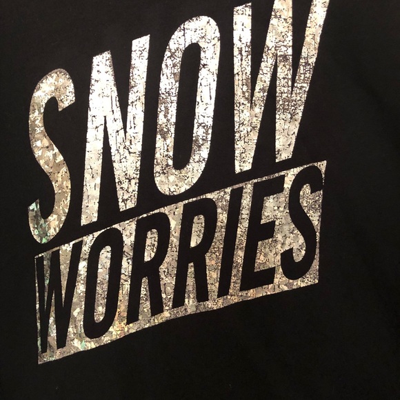 Snow worries long sleeve Lane Bryant 18/20 size . - Picture 5 of 5